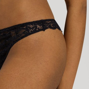 Hanro Moments string black Sort 2