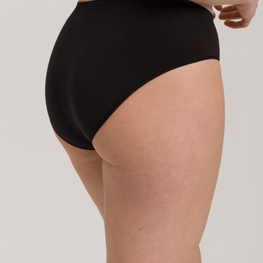 Hanro Touch Feeling MIDI klassisk trusse black Sort 3