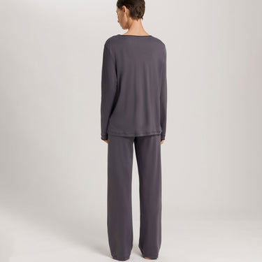 Una pyjamassæt 100% bomuld