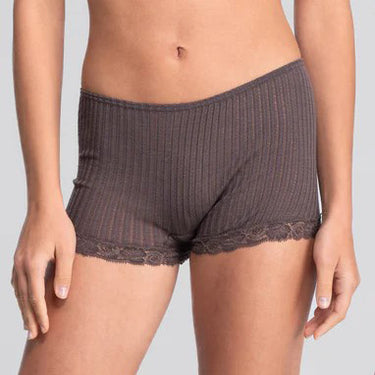 Operatino shorts uld/silke med Pizzo blonde kant