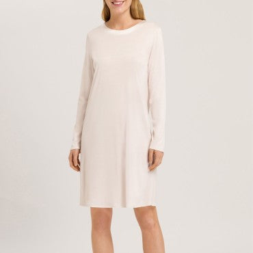 Hanro Grand Central natkjole langt ærme 100 cm moonlight Hvid 2
