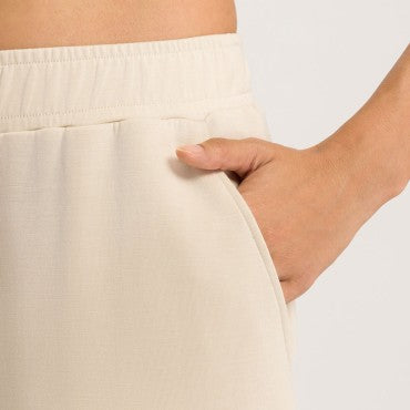 Hanro Madeleine loungewear lange bukser warm sand 4