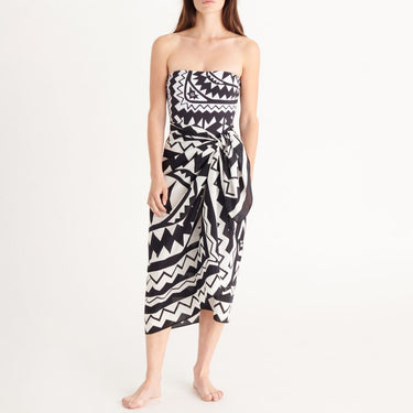Tribu Magique beach wear sarong