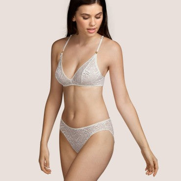 Andres Sarda Tharp bh uden bøjle trekants bh chantilly Hvid 2