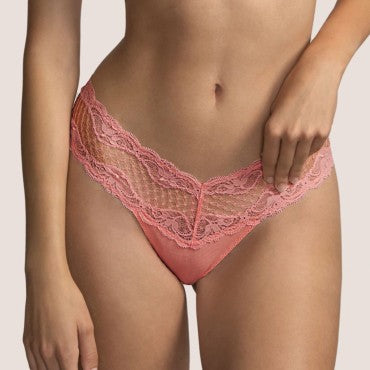 Andres Sarda Zaha shorty string florida Lyserød 1