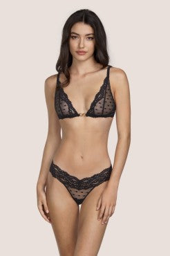 Andres Sarda Nan string black Sort 2