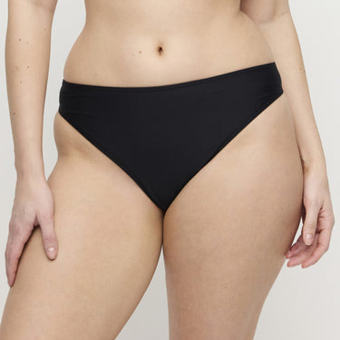 Uvita bikinitrusse brasiliansk