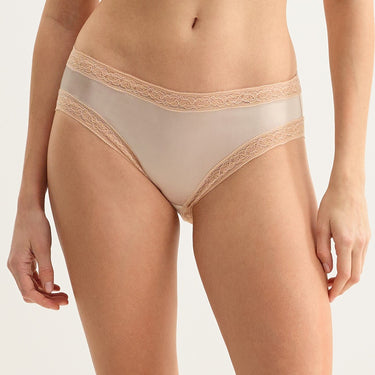 Soie et Dentelle INSPIREE klassisk trusse