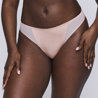 Vennera string