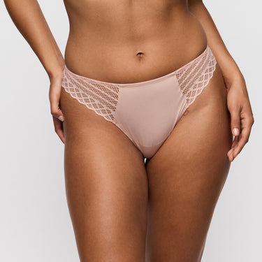Twist Side string trusse