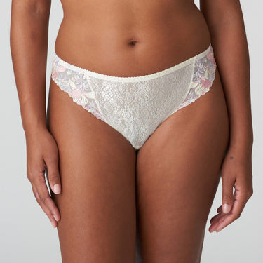 PrimaDonna Mohala string vintage natural hvid 1