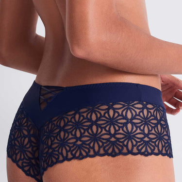 Secret memories cheeky hipster trusse