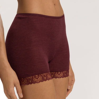 Woolen Lace boyleg shorts trusse