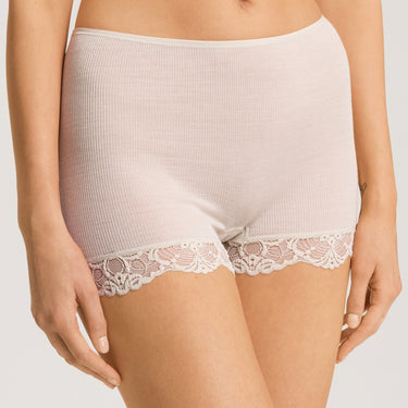 Woolen Lace boyleg shorts trusse