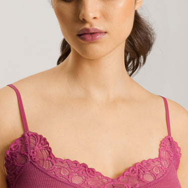 Woolen Lace spaghetti top