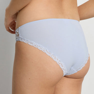 Moments NY MINI blonde klassisk trusse