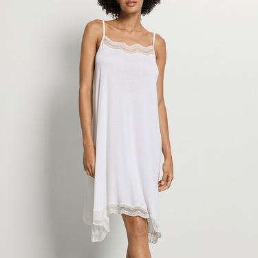 Cira spaghetti natkjole uden ærme 95 cm