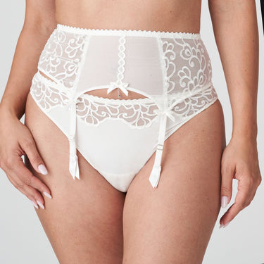 Zahran garter belt